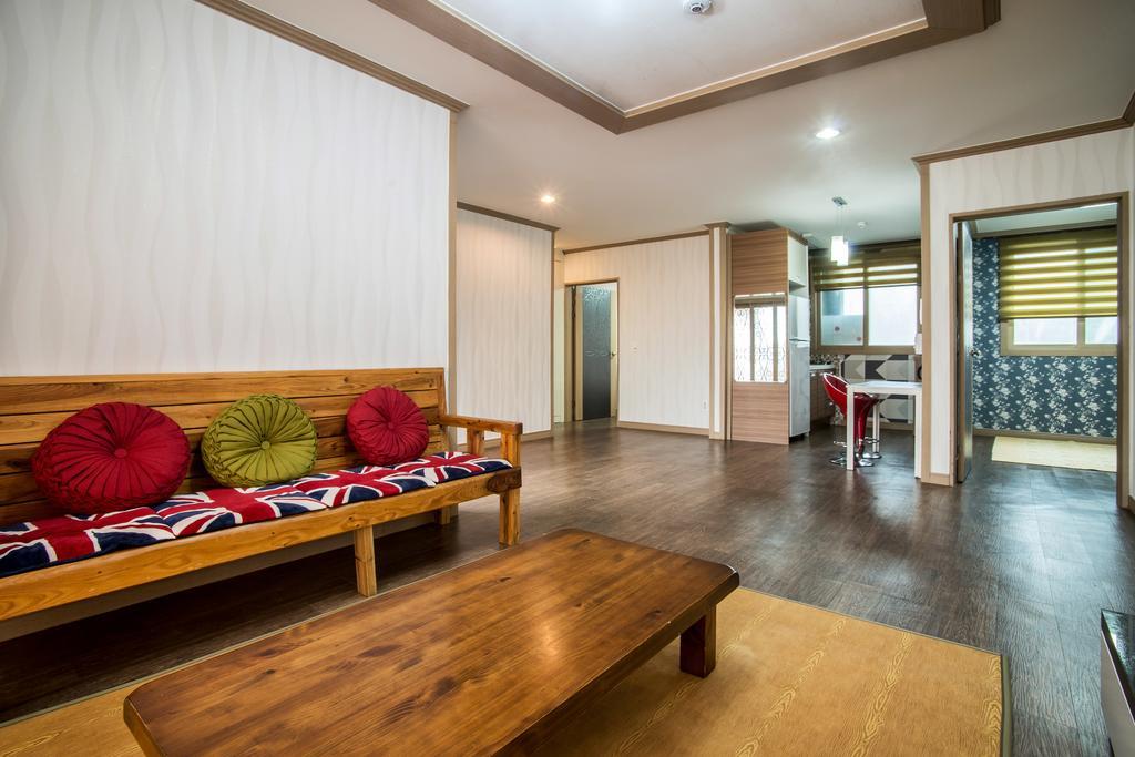 Jeju Olleh House Villa Exterior photo